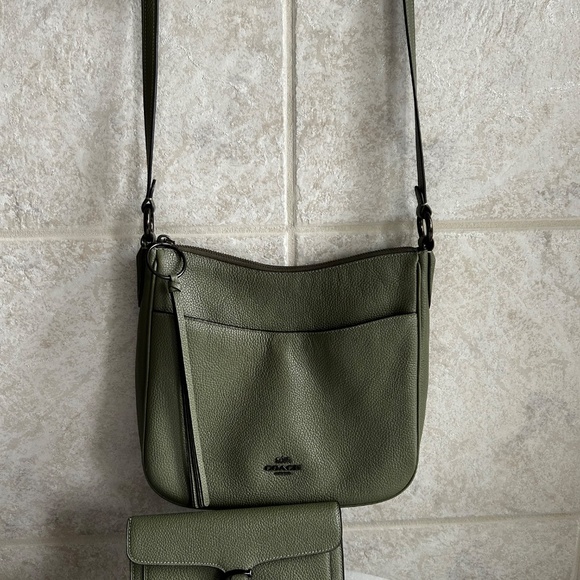 Coach Professional Bag Set - Picture 7 of 16